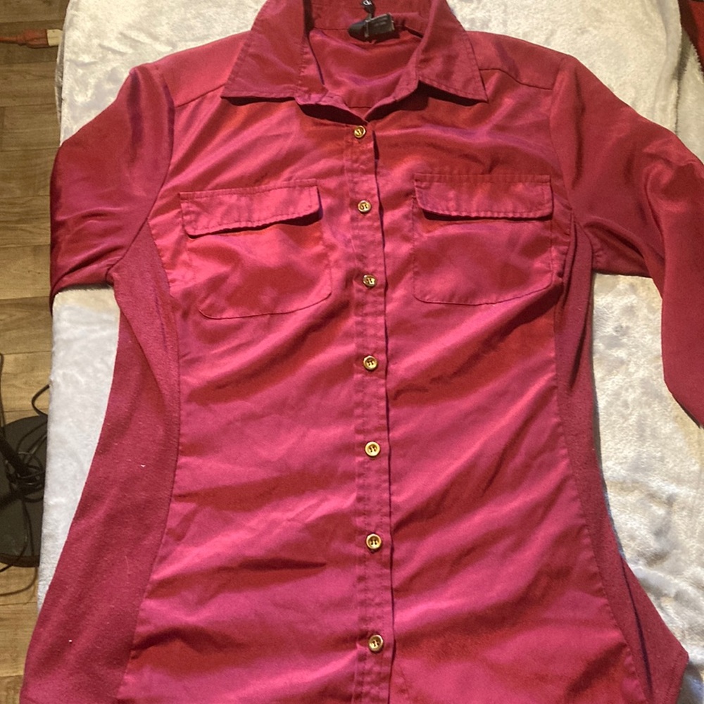 Women’s button up red dress shirt size small